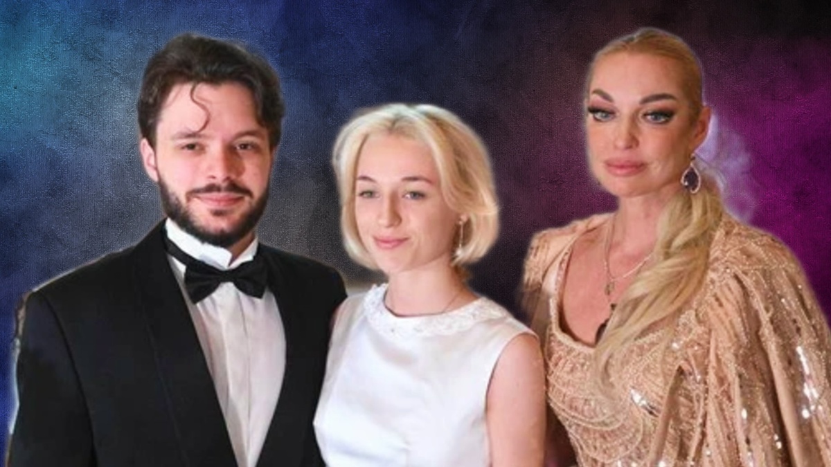 Никиты Григорян, Ариадна и Анастасия Волочкова