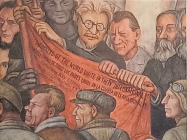 Фрагмент фрески, автор работы Д. Ривера, 1934 год. Тут Троцкий, почему-то блондин)) 