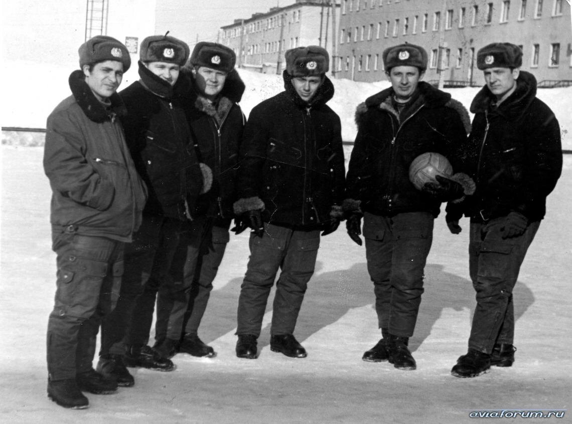 Тикси... Суровый край...