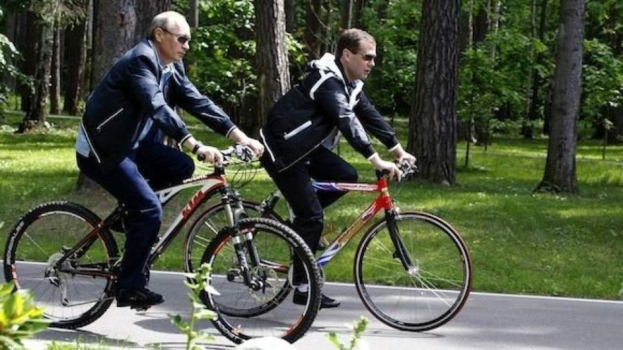 Источник: https://iz.ru/export/google/amp/407675