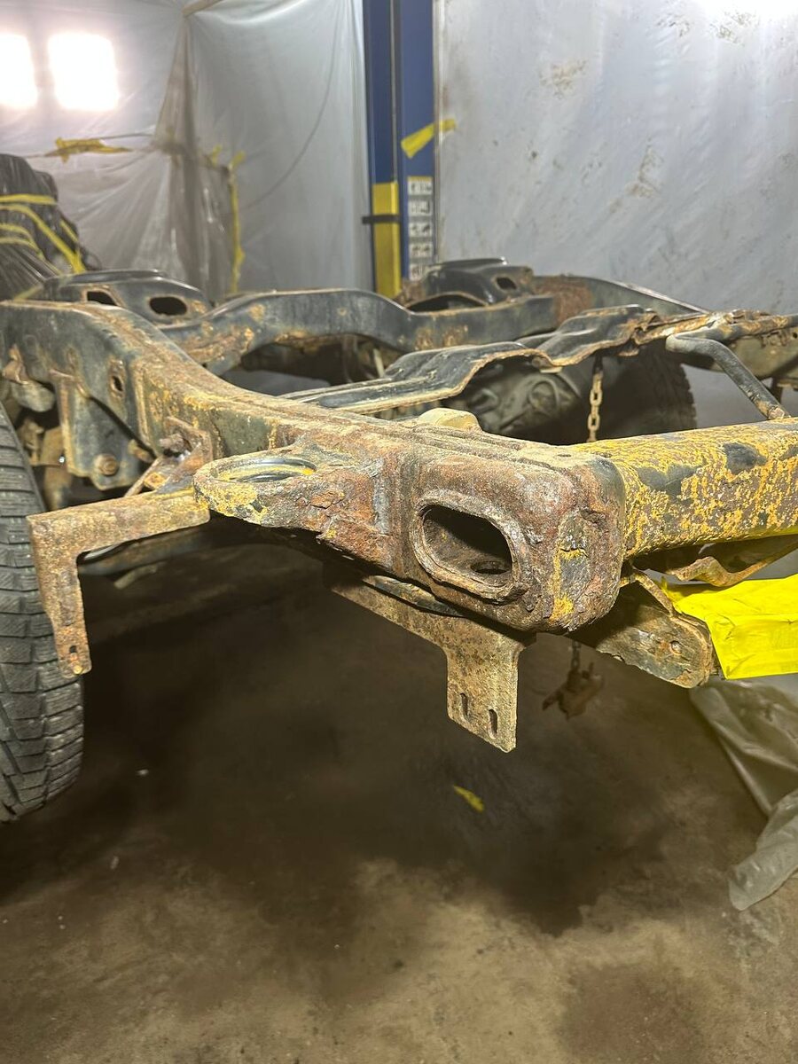 Toyota Land Cruiser 200 рама