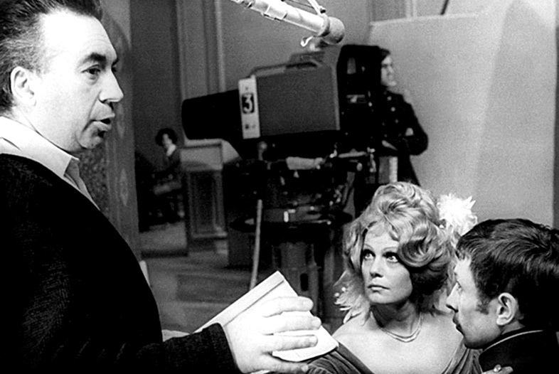 Анатолий Эфрос, Ольга Яковлева и Олег Даль на съемках телеспектакля "Страницы журнала Печорина". Фото: samcult.ru