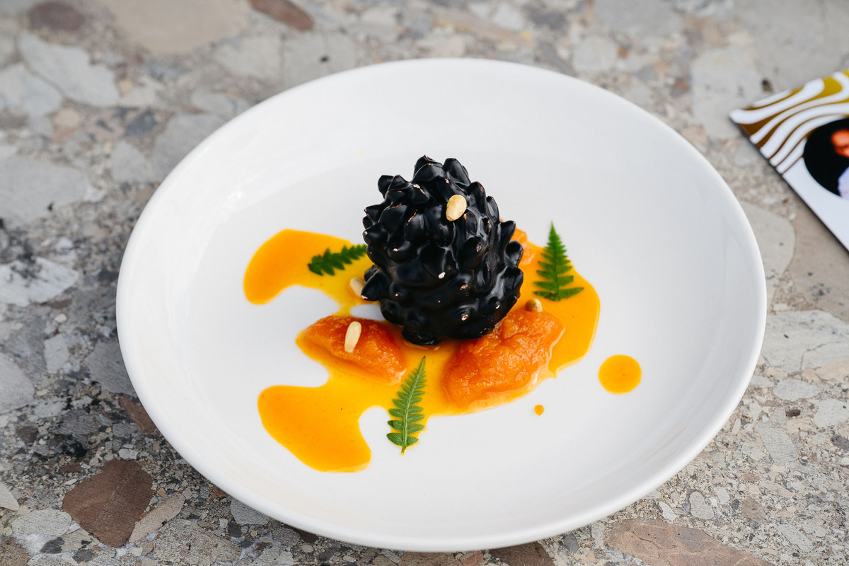 Листайте вправо, чтобы увидеть больше изображений