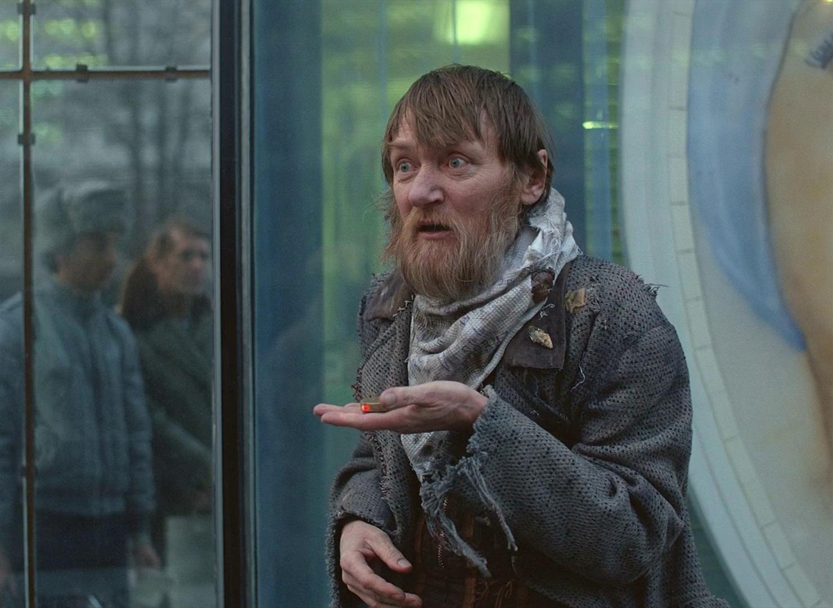 Это представитель неземной высокоразвитой цивилизации. А вы о чем подумали?