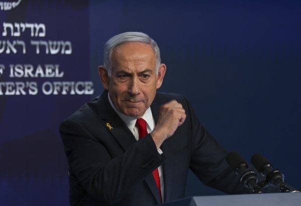 Личная война Нетаньяху: почему премьер Израиля начал бомбардировки Ирана  📷
