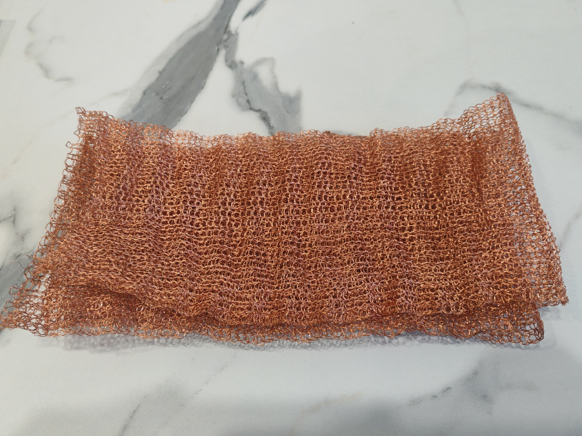 Регулярная проволочная насадка Панченкова из меди.