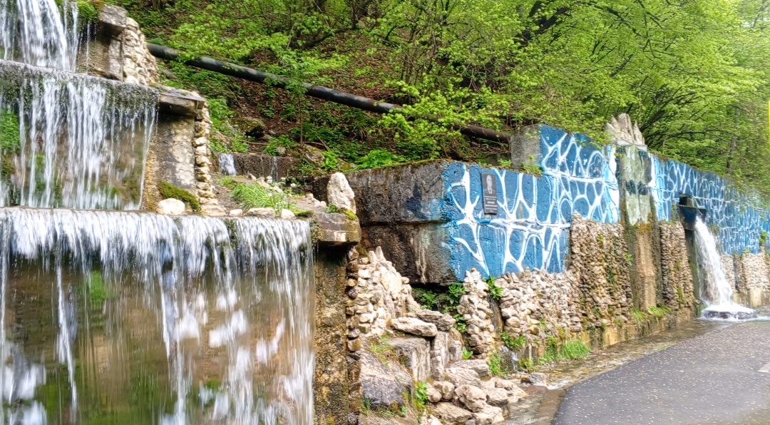 Каскадный водопад. Фото авторов