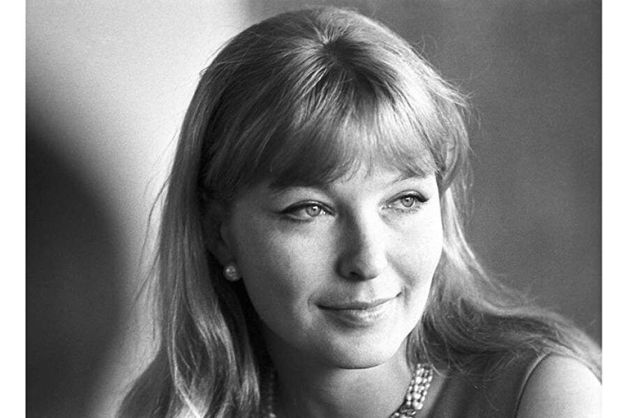 Источник https://cdn.iz.ru/sites/default/files/styles/900x600/public/photo_item-2018-05/1525784419_7.jpg?itok=BY7Rxvkp