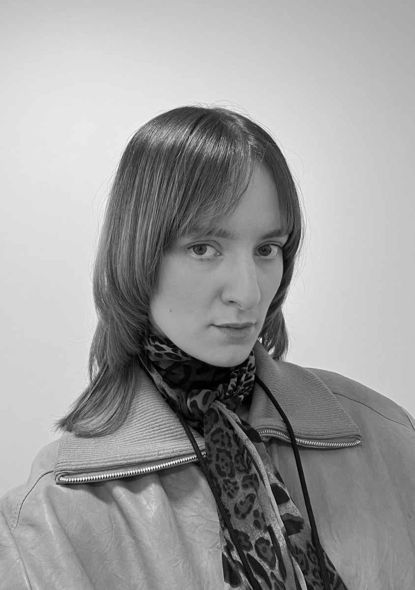    «Начинаешь видеть свое место»: Диана Перова — о том, что нужно российскому дизайнеру, чтобы развиваться в Лондоне (фото 1)