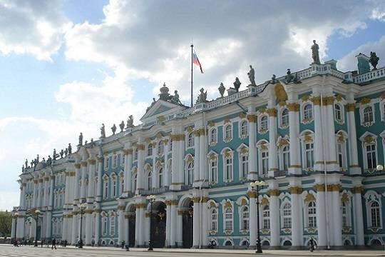    Турист пытался пронести боеприпасы в Эрмитаж