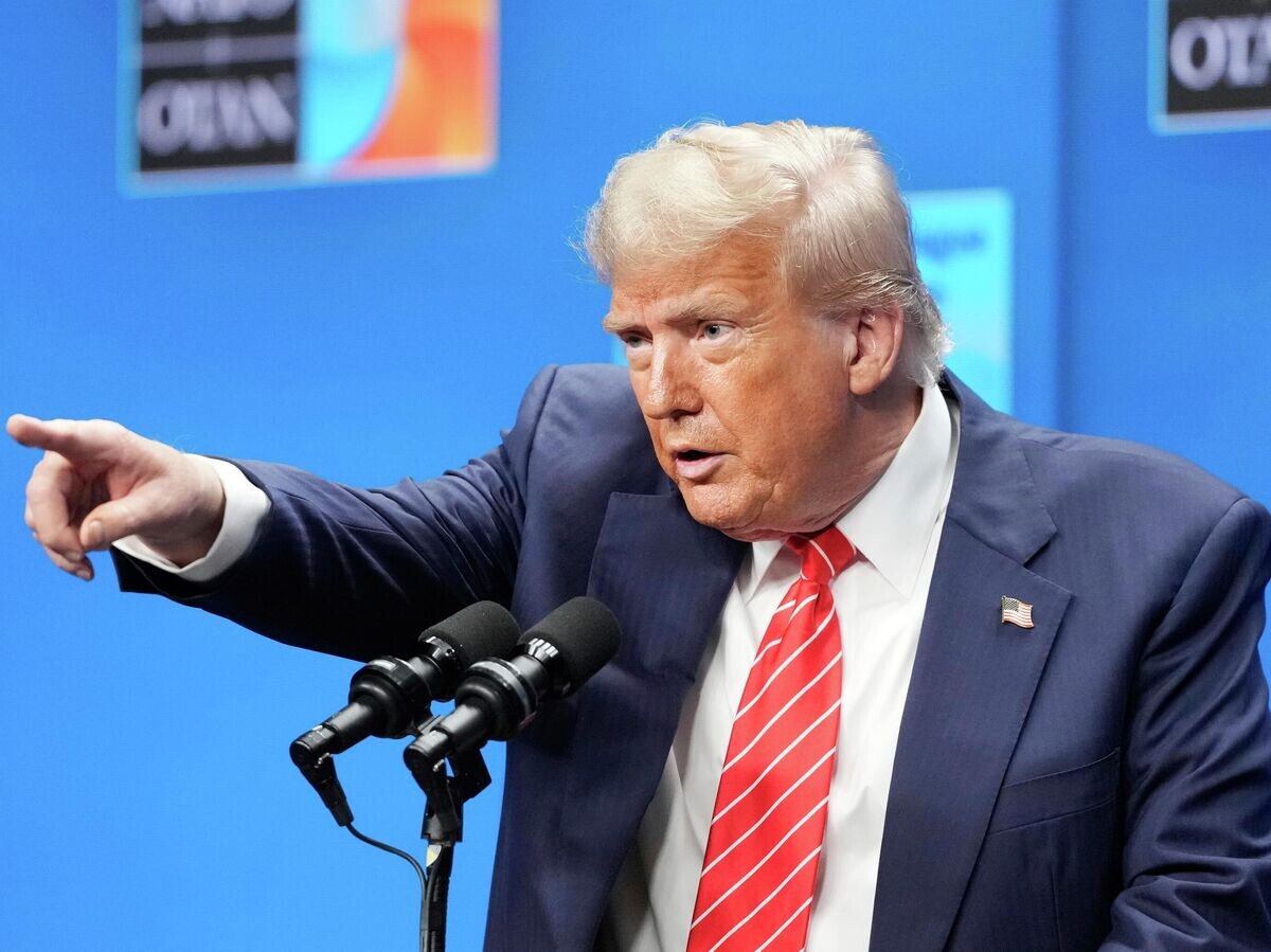    Президент США Дональд Трамп во время пресс-конференции по итогам саммита НАТО в Гааге© AP Photo / Markus Schreiber