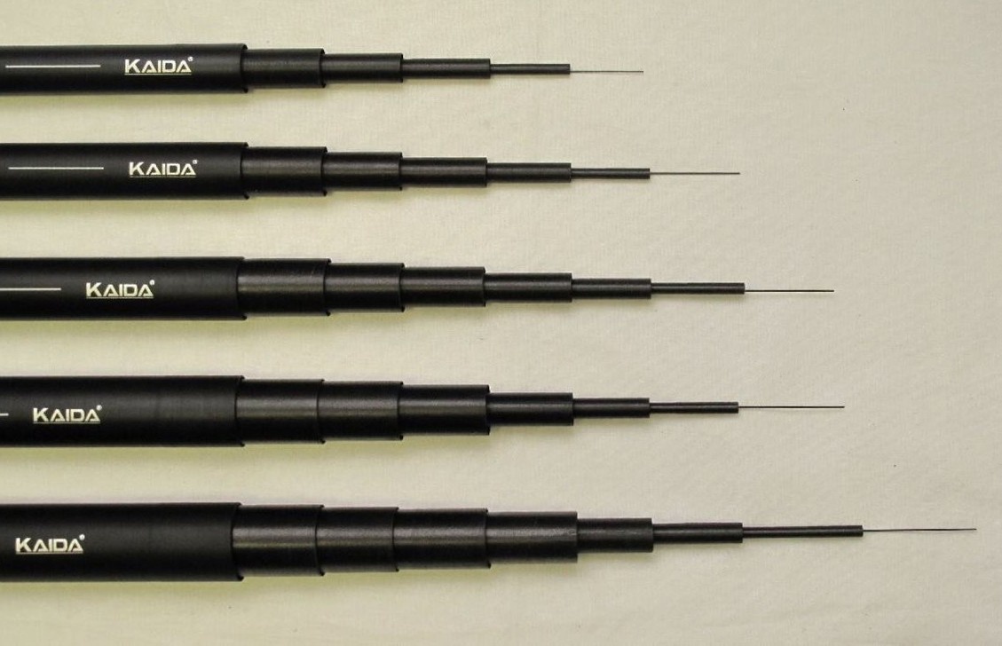 Маховые удилища разной длины.