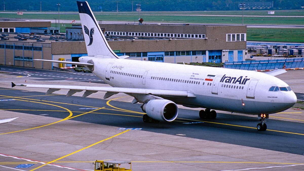 Самолет Airbus A300 авиакомпании Iran Air - Sputnik Армения, 1920, 26.06.2025
CC BY-SA 2.0 / Aero Icarus / Iran Air Airbus A300-605R