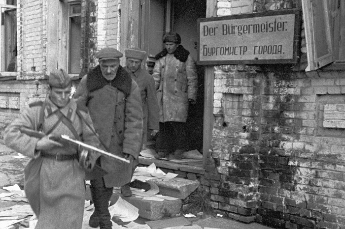 Арест бургомистра. Военная хроника