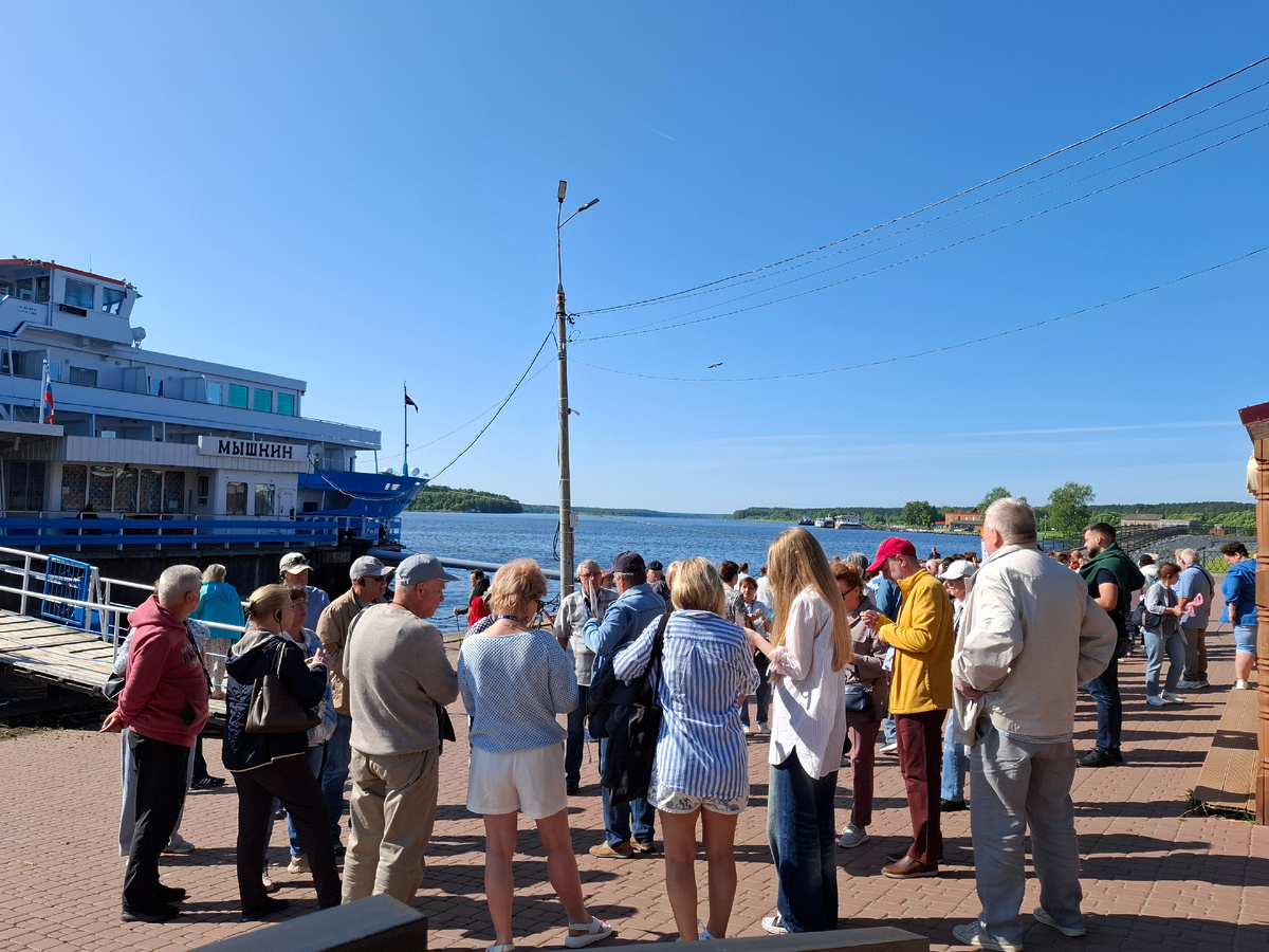 Наши люди у причала. Готовимся идти знакомиться с Мышкиным.