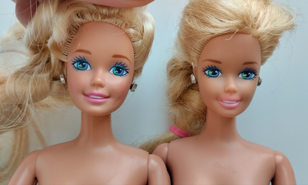 Разные хоть с челкой, хоть без