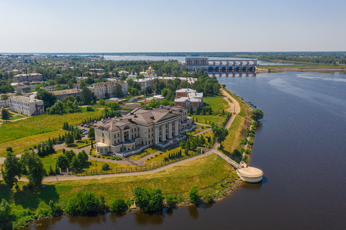 Отель "Волжская Ривьера" в Угличе.  Тишина, покой и сладкий сон после долгих прогулок по историческому центру гарантированы
