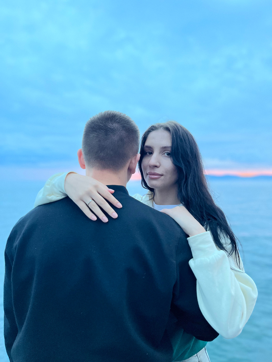 Вручил колечко на Байкале 💍