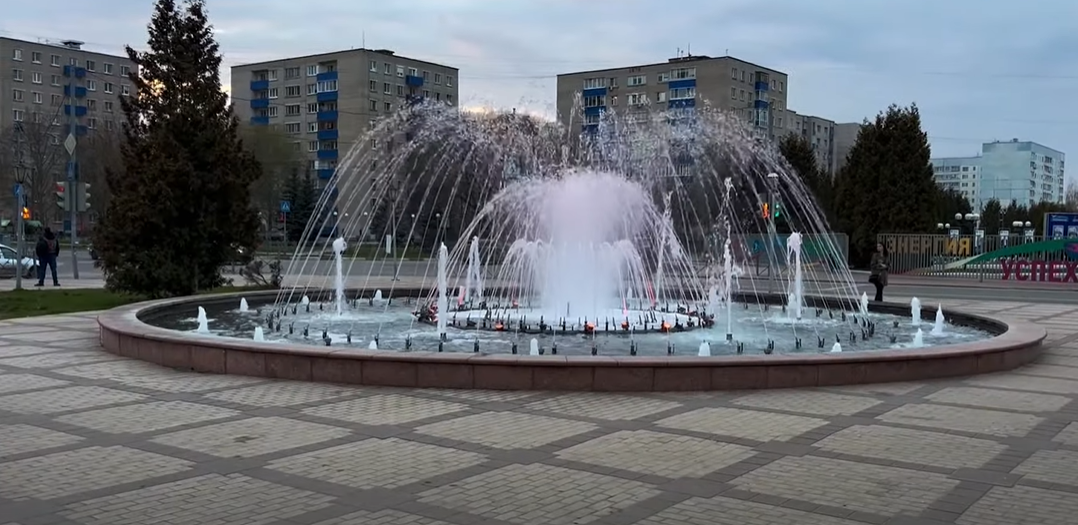 Чехов. Центральный парк. Набережная. Мелихово. Талеж.