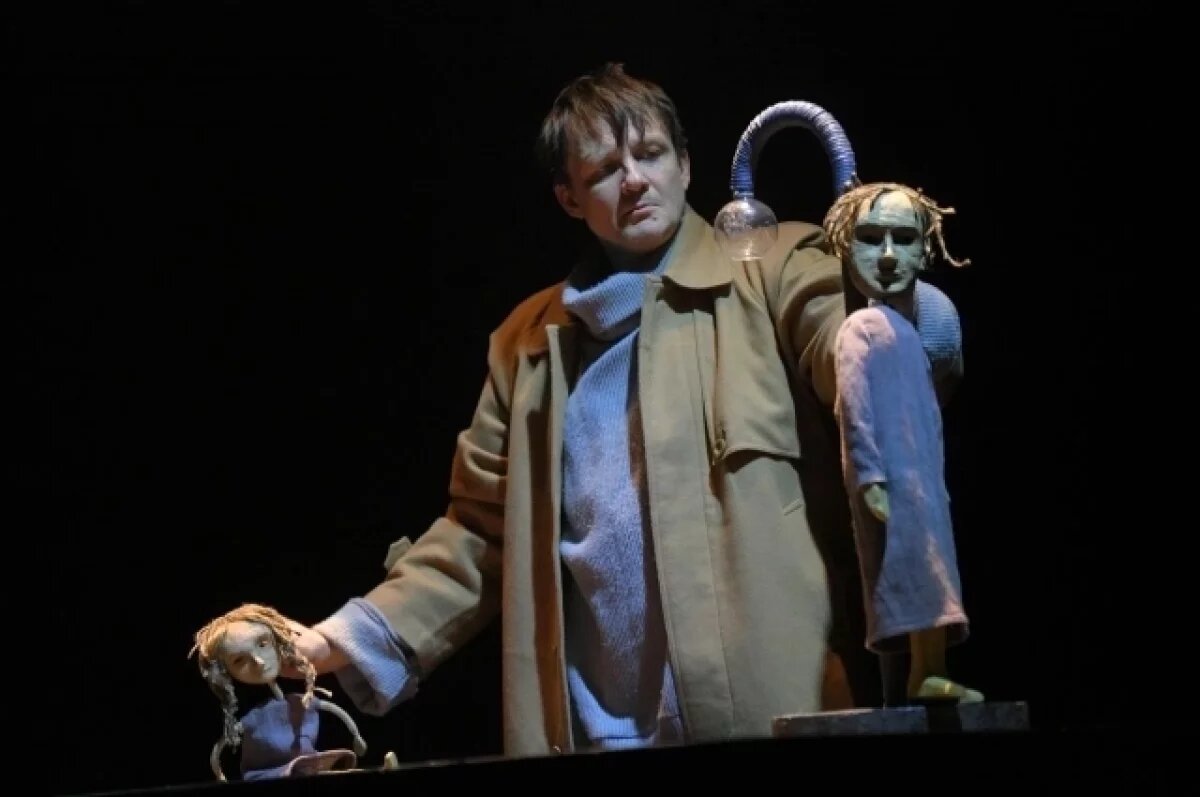    Омские театры примут участие в фестивале Безрукова