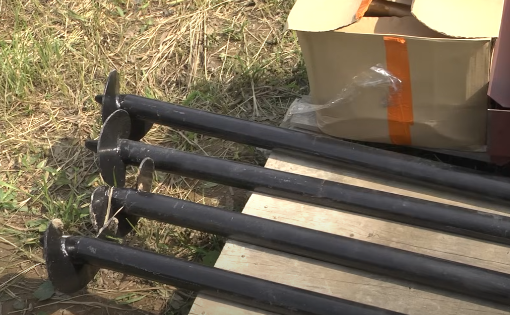 Терраса из ДПК на винтовых сваях: Пошаговый экспертный монтаж с цифрами и примерами