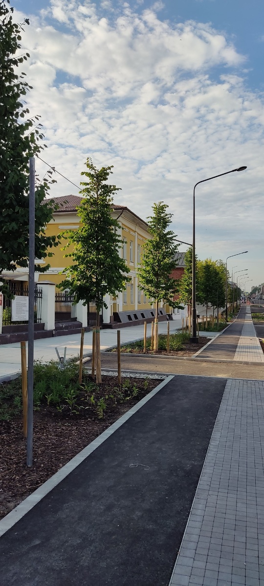 Пешеходная зона на Советском проспекте ещё только обустраивается