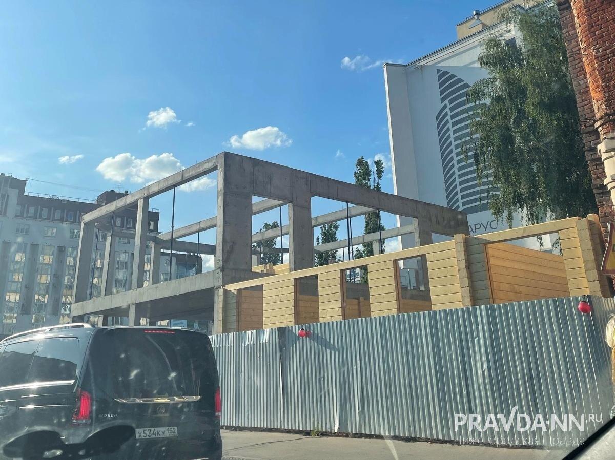    Работы по реставрации исторического здания планируют завершить до конца 2025 года