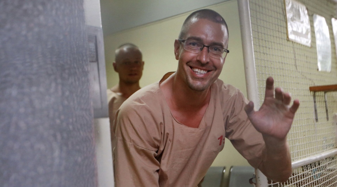 Идейный вдохновитель домогательств и подстрекатель к изнасилованию женщин  Александр Кириллов (Алекс Лесли)