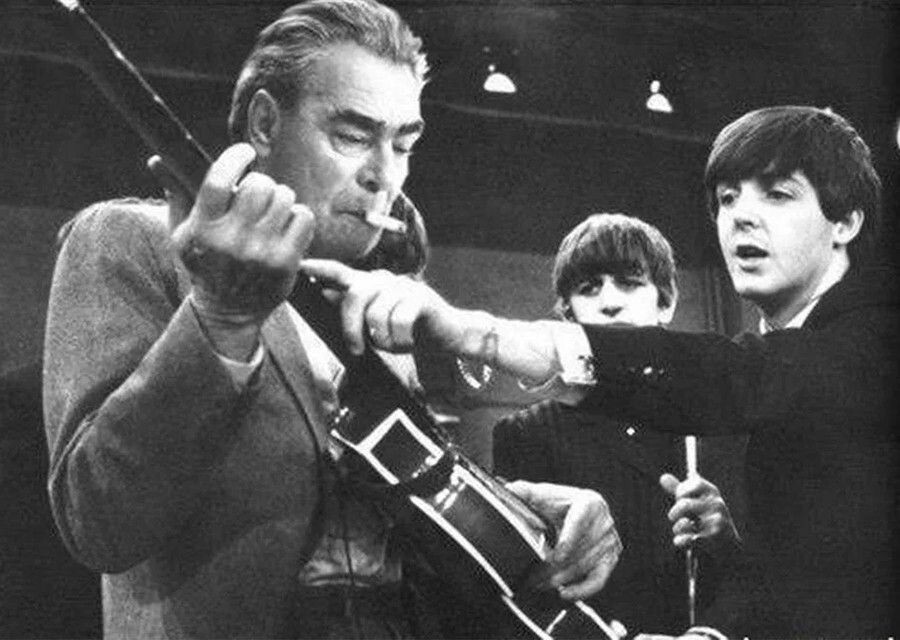 Леонид брежнев и группа the Beatles