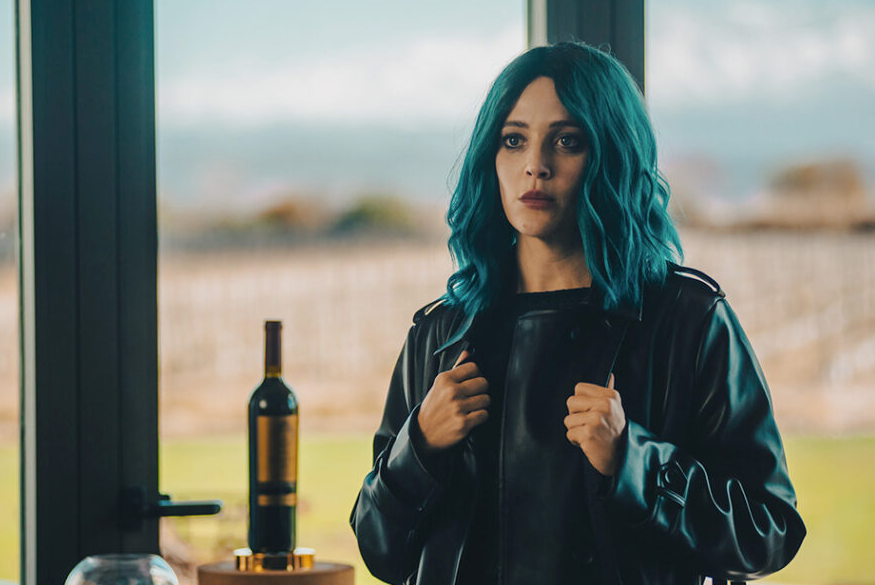 Листайте кадры.