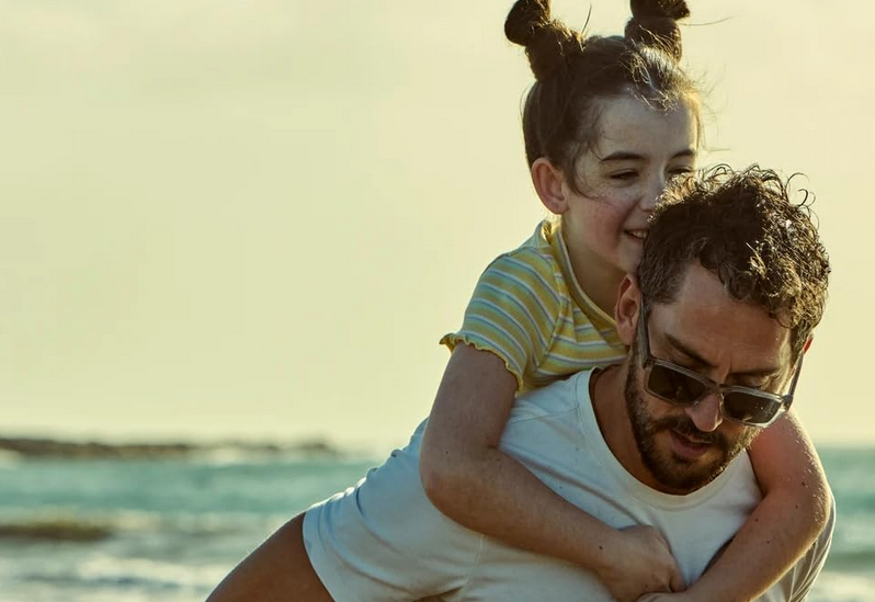 Листайте кадры.