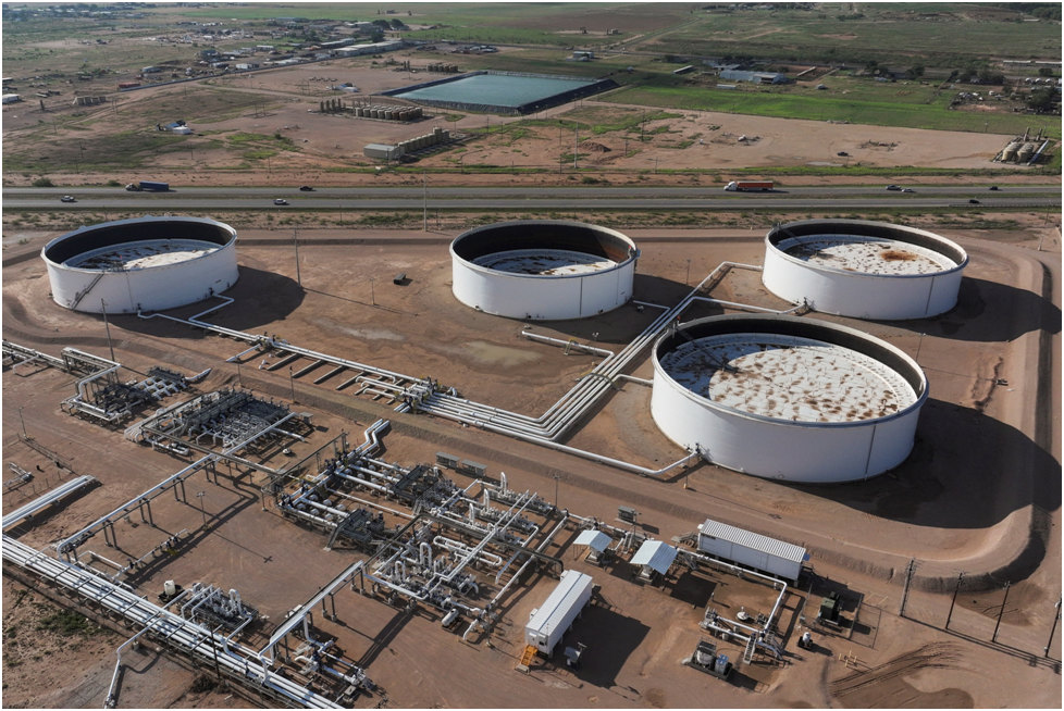 Снимок с дрона показывает часть нефтехранилища в Мидленде, штат Техас, США, 11 июня 2025 года. REUTERS/Эли Хартман/ Фото из архива 