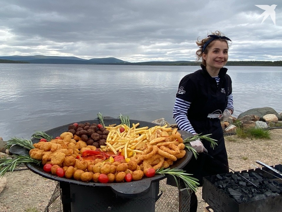    21 и 22 июня в Полярных Зорях впервые прошел фестиваль «Вкусы родной страны». Мария ПАШЕНКОВА