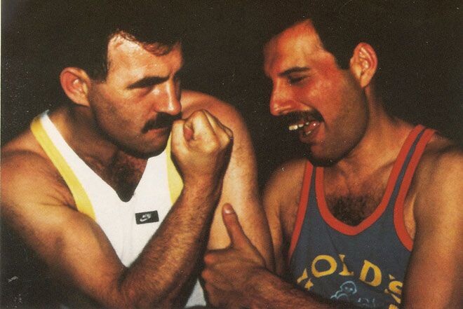 Джим Хаттон и Фредди Меркьюри