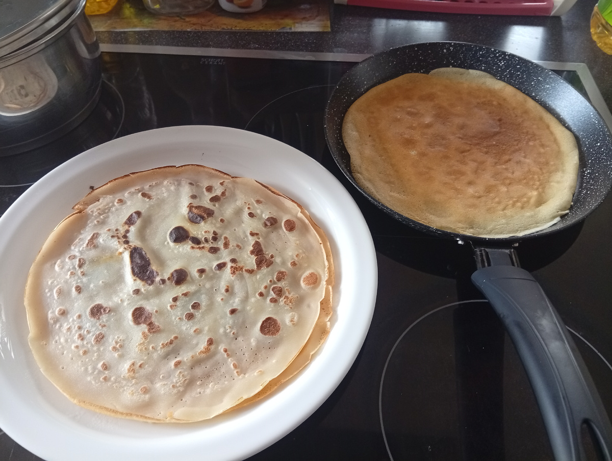 Сегодня блины жарила в кайф 