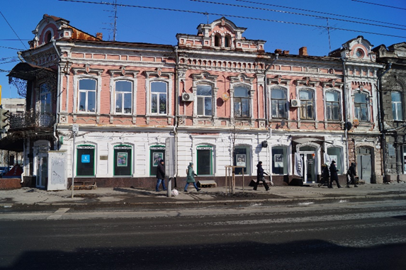 Вид дома по ул. Московской.