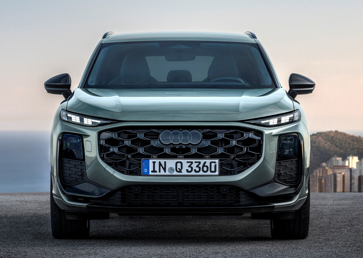 Эффектный внешний вид и продвинутая светодиодная оптика хорошо укомплектованной версии