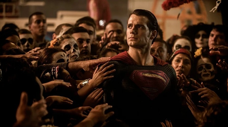    Генри Кавилл. Фото: кадр из фильма «Бэтмен против Супермена: На заре справедливости»