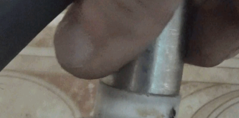 Ставим на место гусак ,фиксируем винтом=готово .