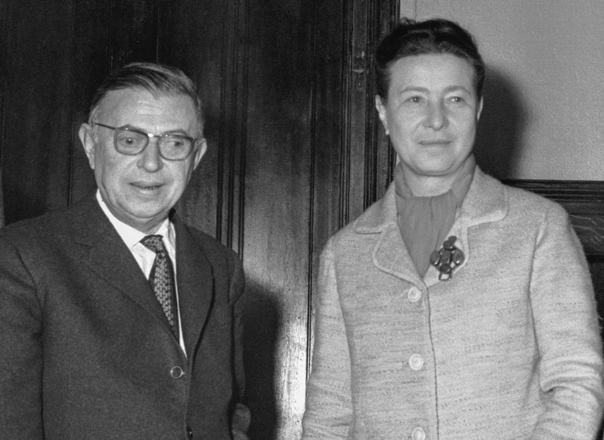    Жан-Поль Сартр и его муза Симона де Бовуар в Москве, 1962 год