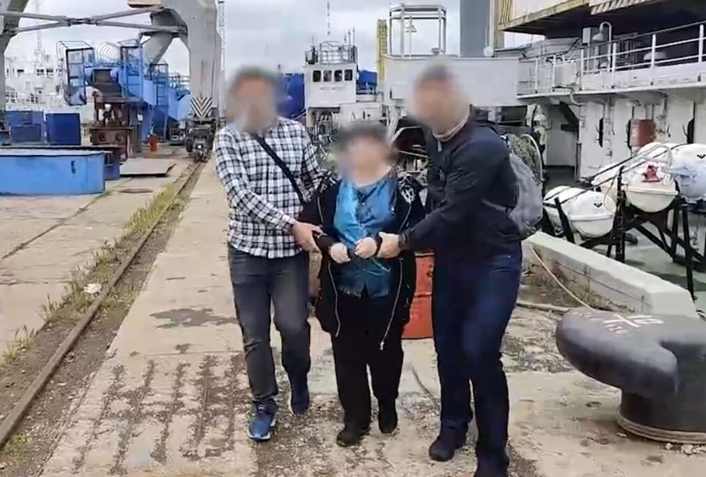     / Источник: Кадр из видео