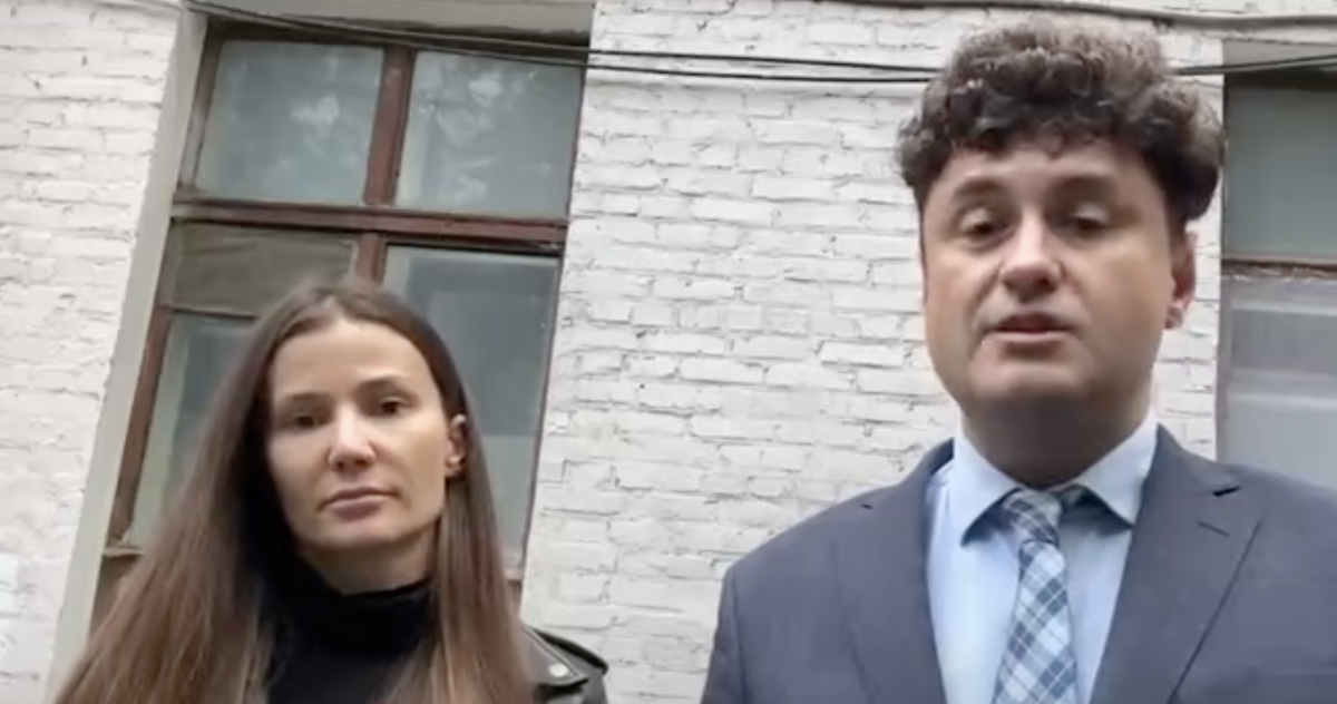 Пострадавшая Виктория и адвокат Александр