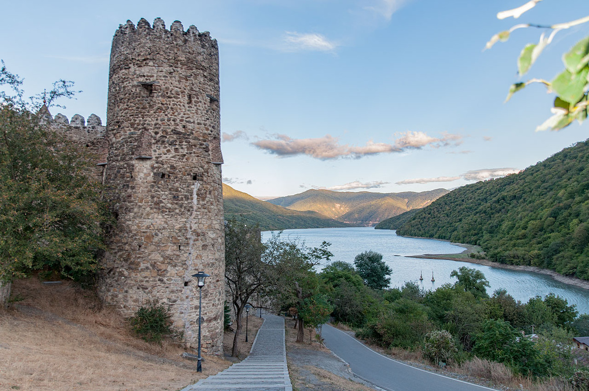 Крепость Ананури