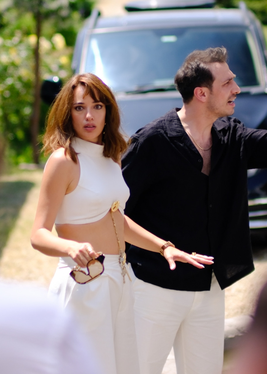 Листайте вправо, чтобы увидеть больше изображений