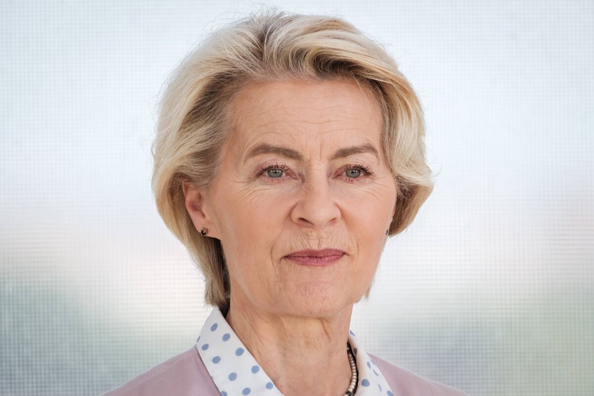    Урсула фон дер Ляйен / Источник: © IMAGO/Andrea Calandra/Global Look Press