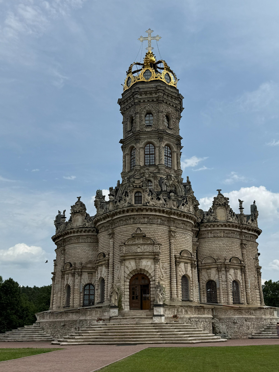 Фото автора канала. Знаменская церковь.