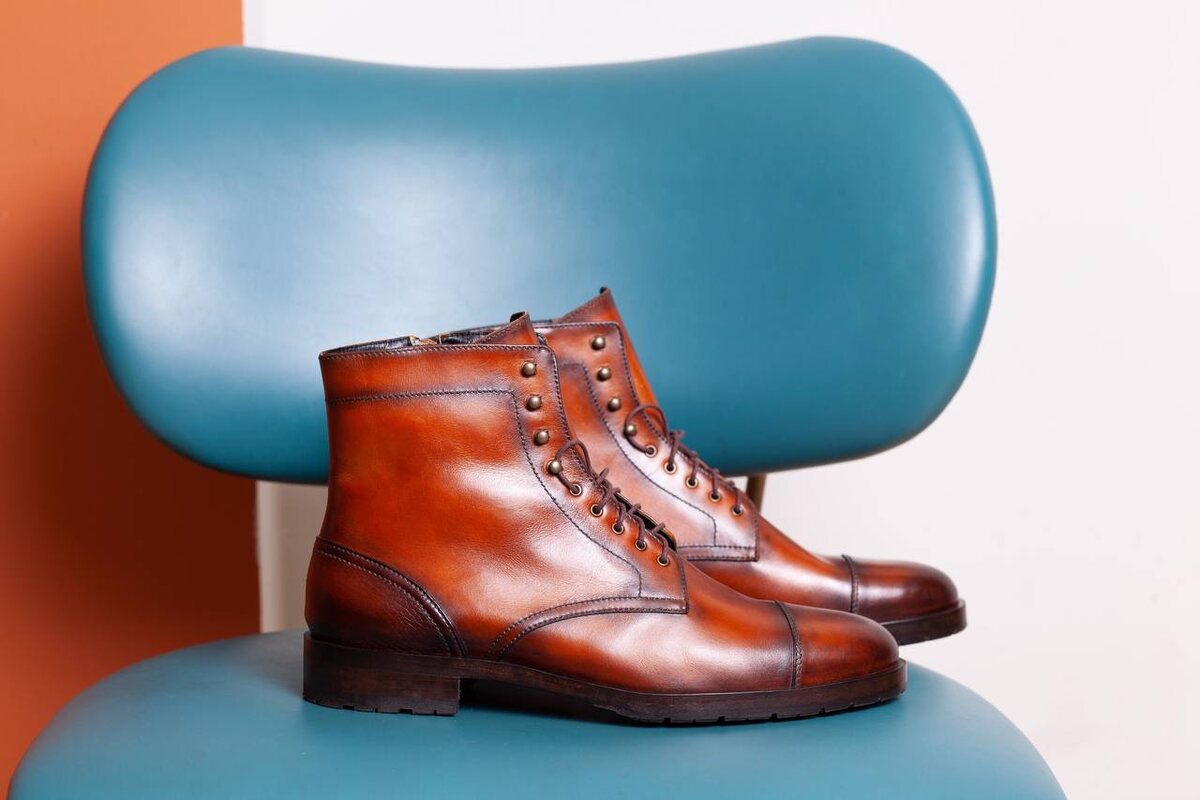 Обувь из премиальной кожи Breter