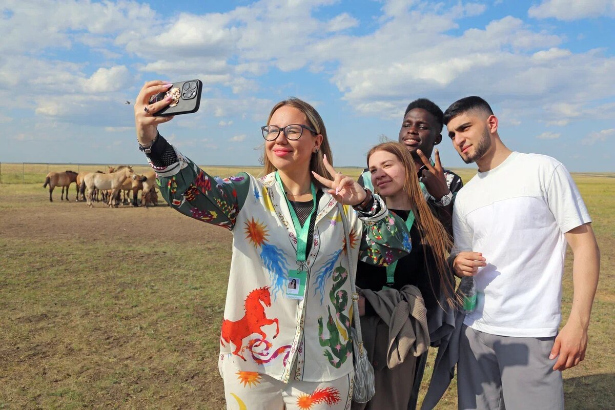    Оренбургский заповедник покорил молодёжь из 53 стран Мария Чалкина