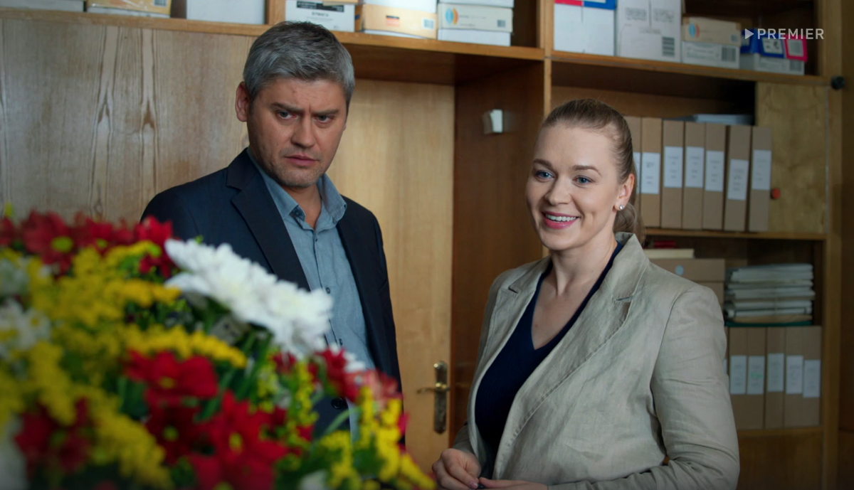 Кадр из сериала "Скрытые мотивы"