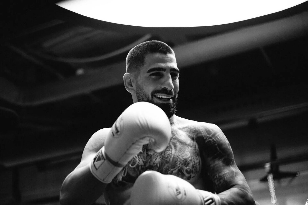 Илья Топурия